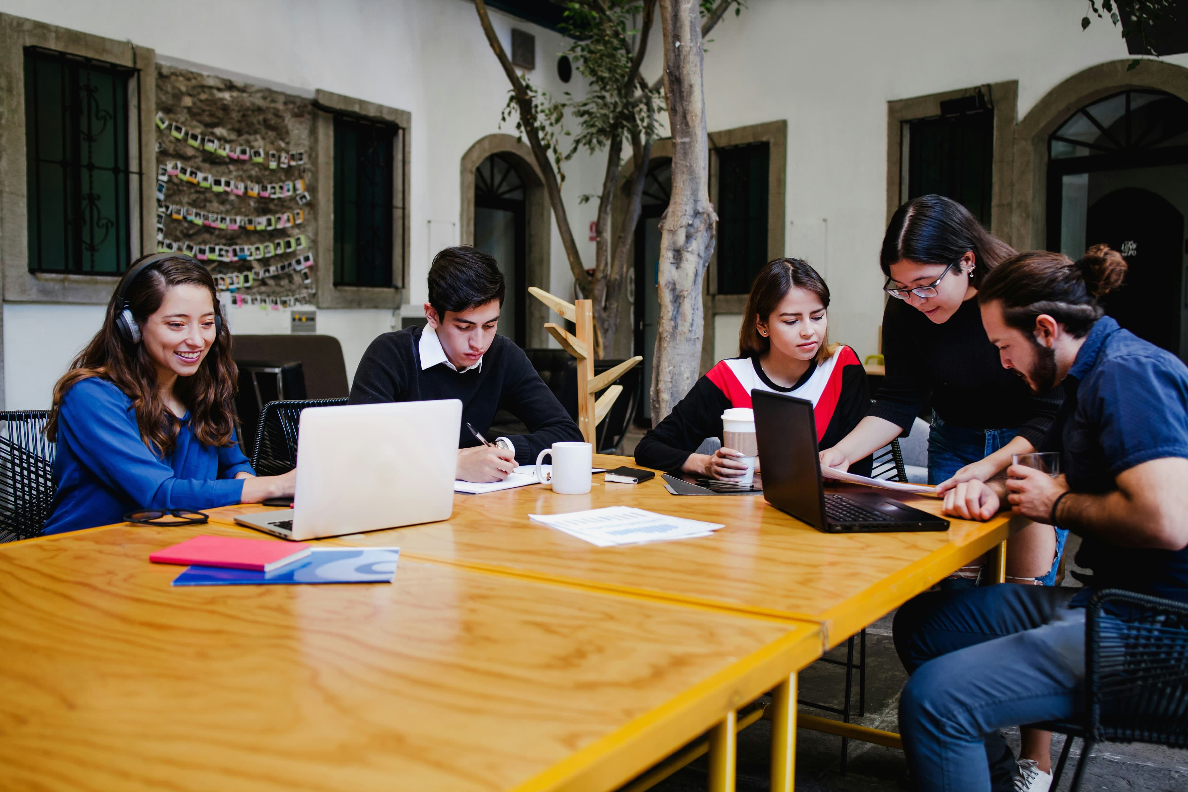 Circles of Knowledge: Creating Learning Communities with Smart Matching